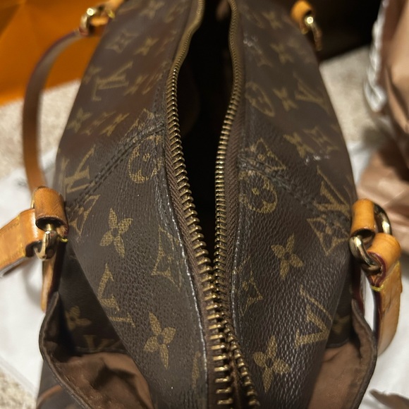 Louis Vuitton monogram bag - Picture 4 of 13